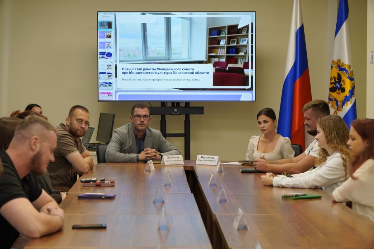 С Министерством культуры за последнее время успели сделать уже немало совместных проектов — от нашей передвижной выставки «Герои освобожденной Херсонщины» до программы «Путь в культуре»