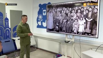 Павел Шувалкин провел встречу с молодежью Генического округа, посвященную 190-летию со дня рождения святителя Николая Японского
