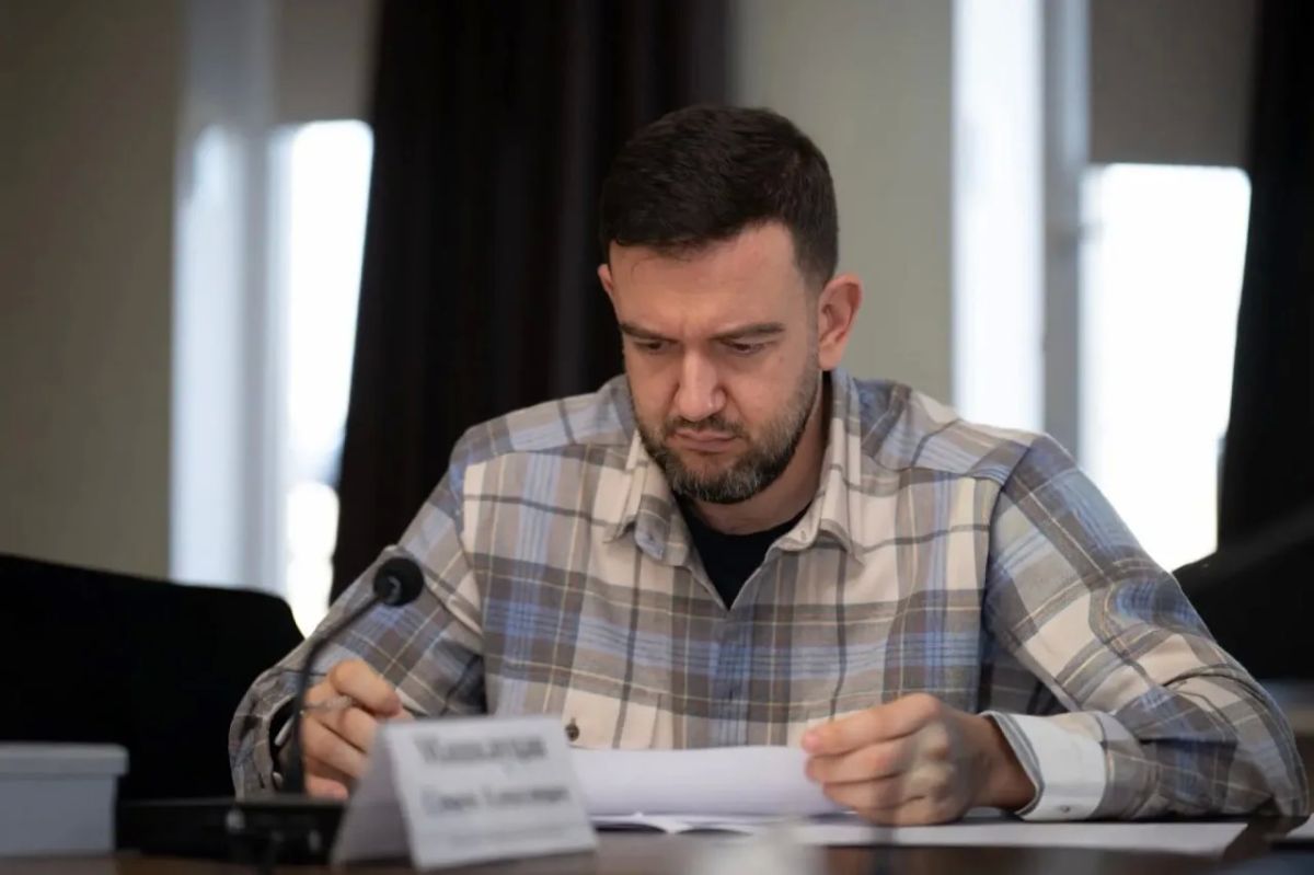 Инвестиционный комитет Херсонской области поддержал три проекта на общую сумму более восьми млрд рублей — Владимир Сальдо Инвестиционный комитет Херсонской области поддержал три проекта на общую сумму более восьми млрд рублей — Владимир Сальдо