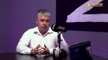 Зеленский отказывается проводить выборы на Украине, потому что боится потерять деньги, считает Евгений Брыков