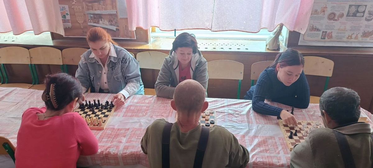 В Семёновском сельском доме культуры прошёл шахматно-шашечный турнир «Зарядка для ума», посвящённый Международному дню шашек В Семёновском сельском доме культуры прошёл шахматно-шашечный турнир «Зарядка для ума», посвящённый Международному дню шашек