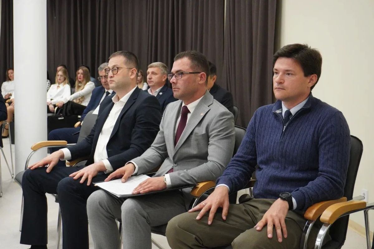 Владислав Ярченко: Принял участие в 56-м заседании Херсонской областной Думы 1 созыва и представил депутатам доклад о работе Министерства молодёжной политики за 2025 год Владислав Ярченко: Принял участие в 56-м заседании Херсонской областной Думы 1 созыва и представил депутатам доклад о работе Министерства молодёжной политики за 2025 год