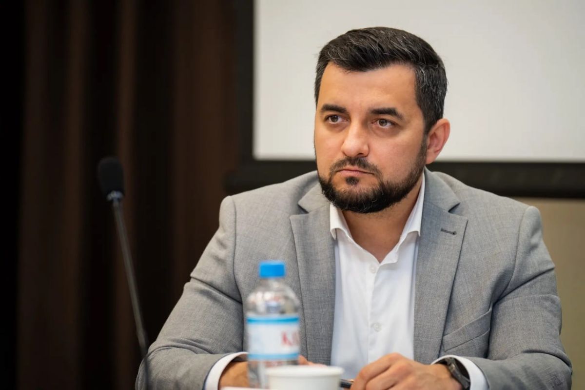 Поддержали три инвестиционных проекта для Херсонщины на общую сумму более 8 млрд рублей — Владимир Сальдо Поддержали три инвестиционных проекта для Херсонщины на общую сумму более 8 млрд рублей — Владимир Сальдо