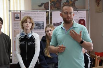 Поездка в Чаплинский округ сегодня во многом получилась про старых друзей и новые совместные дела