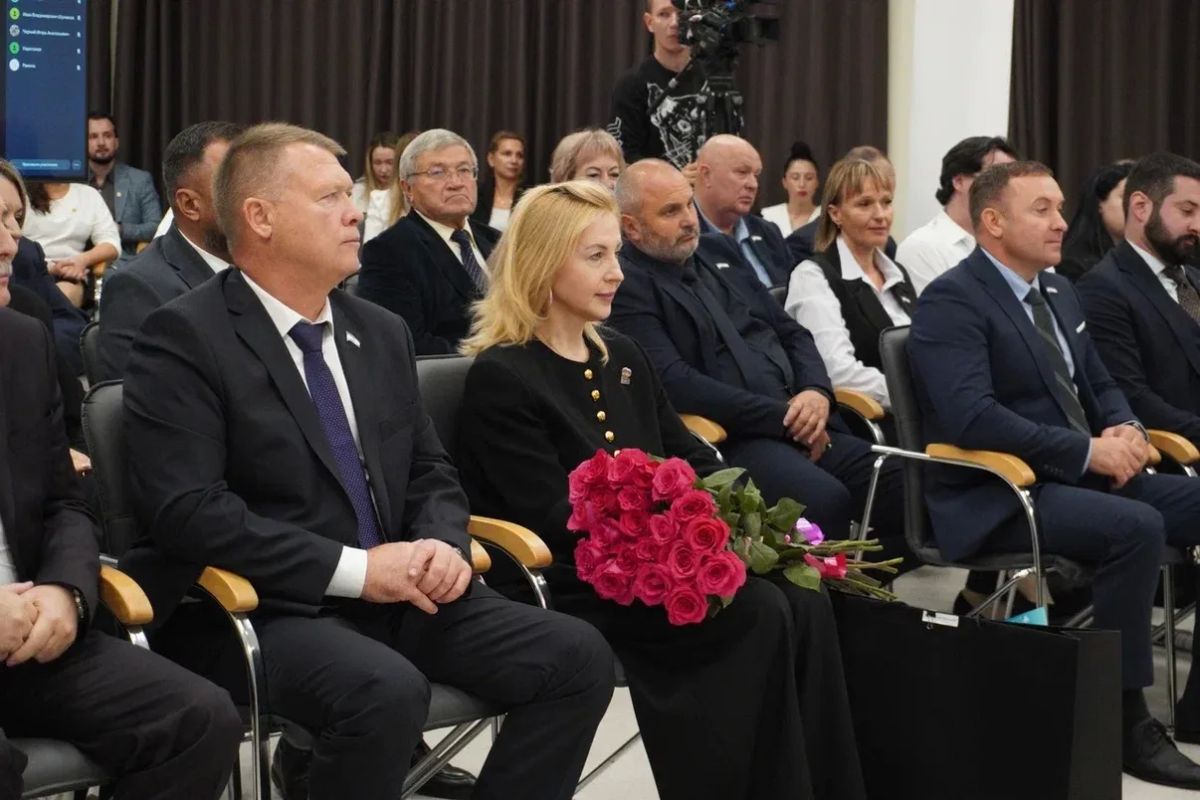 Владислав Ярченко: Принял участие в 56-м заседании Херсонской областной Думы 1 созыва и представил депутатам доклад о работе Министерства молодёжной политики за 2025 год Владислав Ярченко: Принял участие в 56-м заседании Херсонской областной Думы 1 созыва и представил депутатам доклад о работе Министерства молодёжной политики за 2025 год