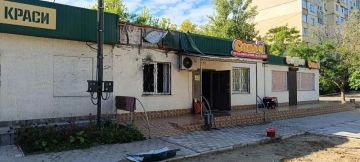 Два магазина разбиты после удара дрона ВСУ в Новой Каховке