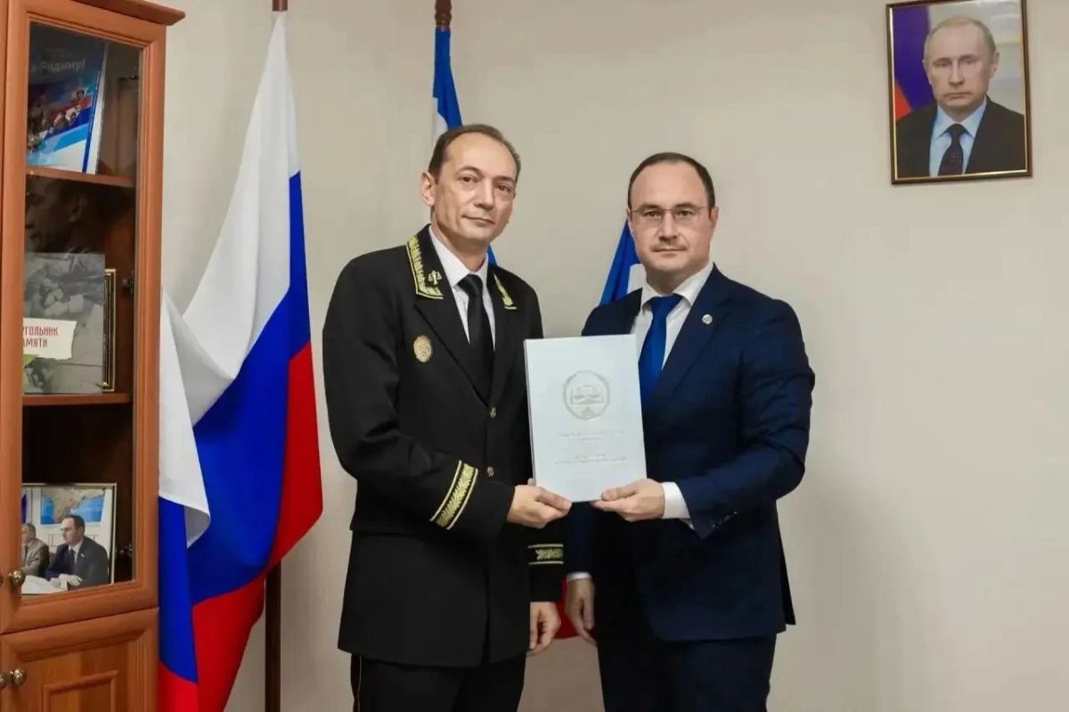 Херсонский областной суд и Крымский филиал Университета правосудия имени В. М. Лебедева заключили соглашение о сотрудничестве Херсонский областной суд и Крымский филиал Университета правосудия имени В. М. Лебедева заключили соглашение о сотрудничестве