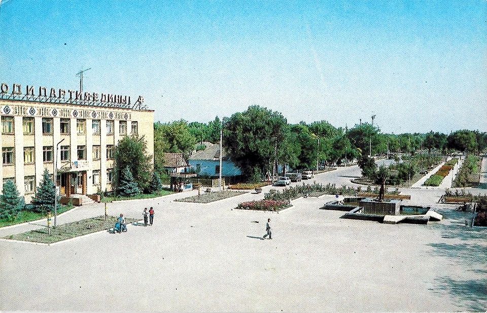 Весь Советский Союз любил сюда ездить на отдых: ретро-Геническ,1987 год Весь Советский Союз любил сюда ездить на отдых: ретро-Геническ,1987 год