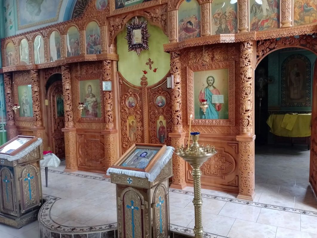 Павел Филипчук: Православные жемчужины Каховщины: храм святителя Василия Великого в Тавричанке Павел Филипчук: Православные жемчужины Каховщины: храм святителя Василия Великого в Тавричанке