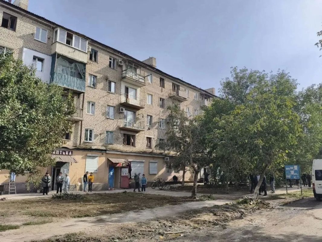 Появились новые подробности удара ВСУ по кафе в Аскании-Нова Появились новые подробности удара ВСУ по кафе в Аскании-Нова