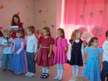 В детском саду «Солнышко» прошёл утренник, посвящённый Дню дошкольного работника!