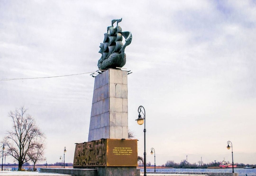 Эдуард Басурин: #ДЕНЬвИСТОРИИ. 27 сентября 1783 года, на воду спущен первый корабль Черноморского флота России — парусник «Слава Екатерины» Эдуард Басурин: #ДЕНЬвИСТОРИИ. 27 сентября 1783 года, на воду спущен первый корабль Черноморского флота России — парусник «Слава Екатерины»