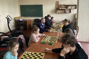 Международный день шашек отметили дружеским турниром в Каховке
