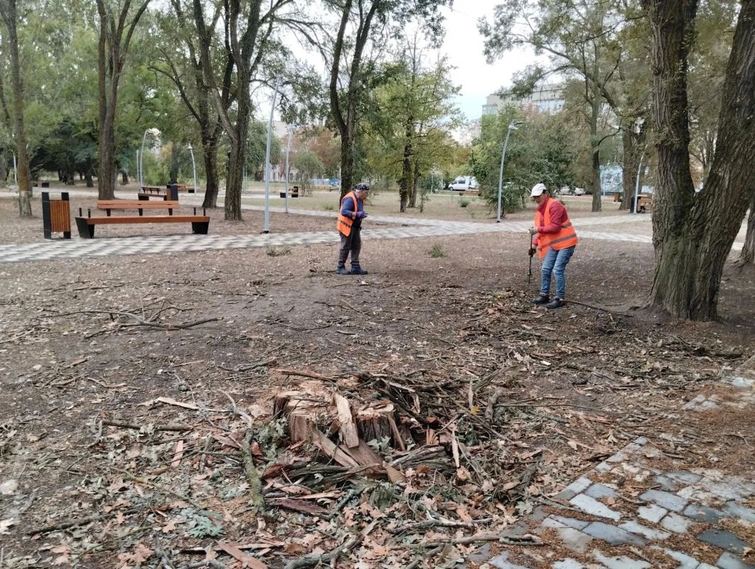Скадовск: плановые работы по благоустройству Скадовск: плановые работы по благоустройству