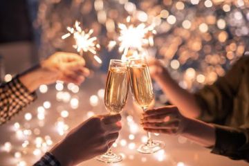 Новогодние каникулы в 2027 продлятся 11 дней