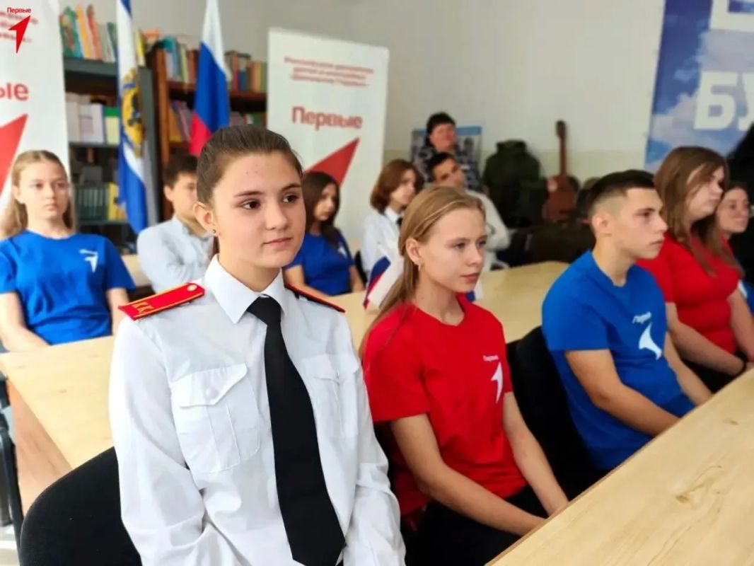 Первые Чаплинского округа провели телемост с Кабардино-Балкарией Первые Чаплинского округа провели телемост с Кабардино-Балкарией