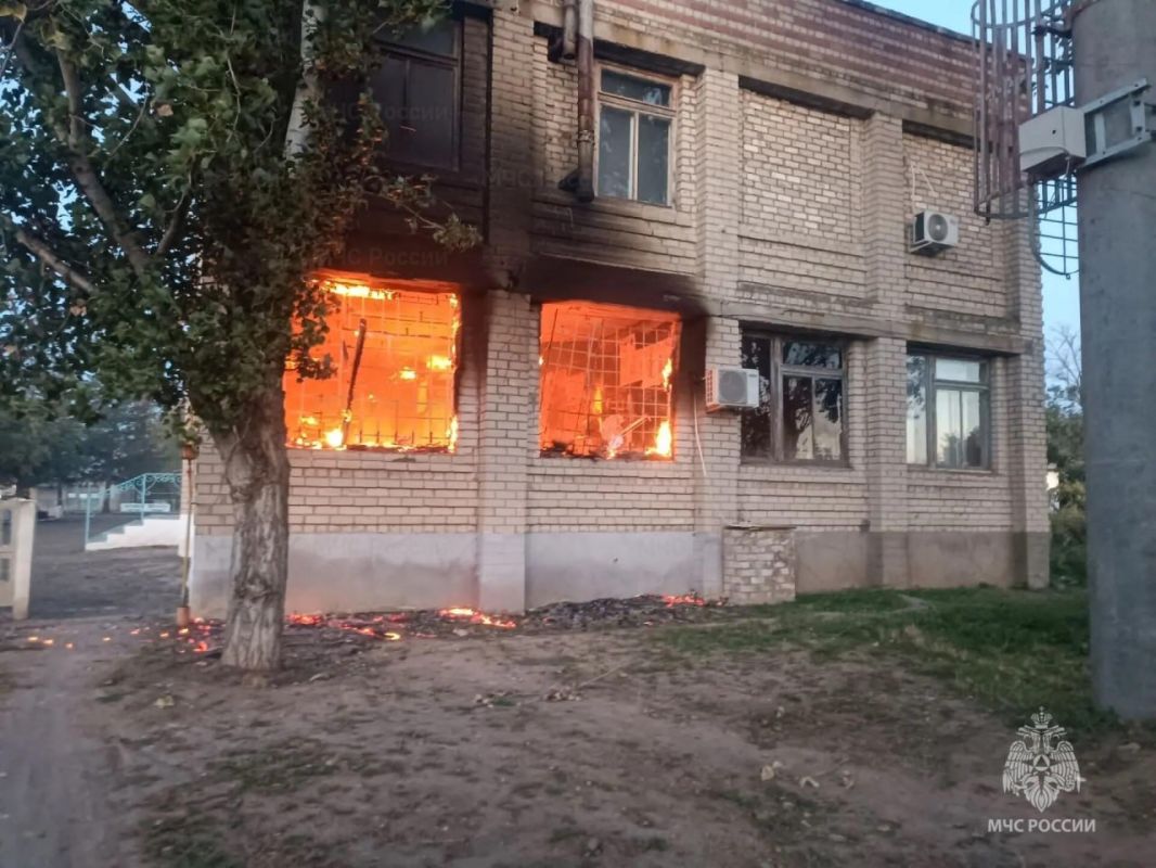 Спасатели Херсонской области ликвидировали пожар в Каланчакском муниципальном округе