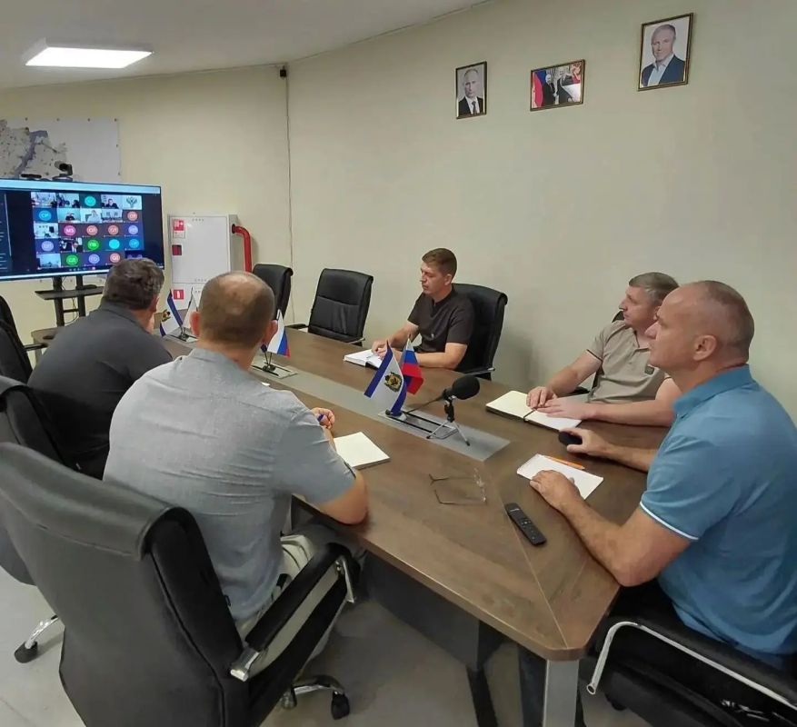 Сотрудники Контрольно-счетной палаты Херсонской области приняли участие в семинаре-совещании, проведённом в формате видеоконференции Советом контрольно-счетных органов в Южном Федеральном округе Сотрудники Контрольно-счетной палаты Херсонской области приняли участие в семинаре-совещании, проведённом в формате видеоконференции Советом контрольно-счетных органов в Южном Федеральном округе