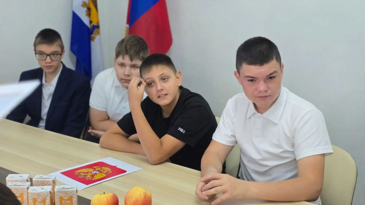 Надежда Бабешко: На базе Ивановского местного отделения Единой России состоялось познавательное мероприятие для учащихся Ивановской школы, приуроченное ко Дню воссоединения Херсонской и Запорожской областей, ЛНР и ДНР с... Надежда Бабешко: На базе Ивановского местного отделения Единой России состоялось познавательное мероприятие для учащихся Ивановской школы, приуроченное ко Дню воссоединения Херсонской и Запорожской областей, ЛНР и ДНР с...