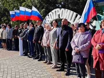 День возвращения домой. Сегодня по-настоящему исторический день — День воссоединения Донецкой и Луганской народных республик, Запорожской и Херсонской областей с Российской Федерацией