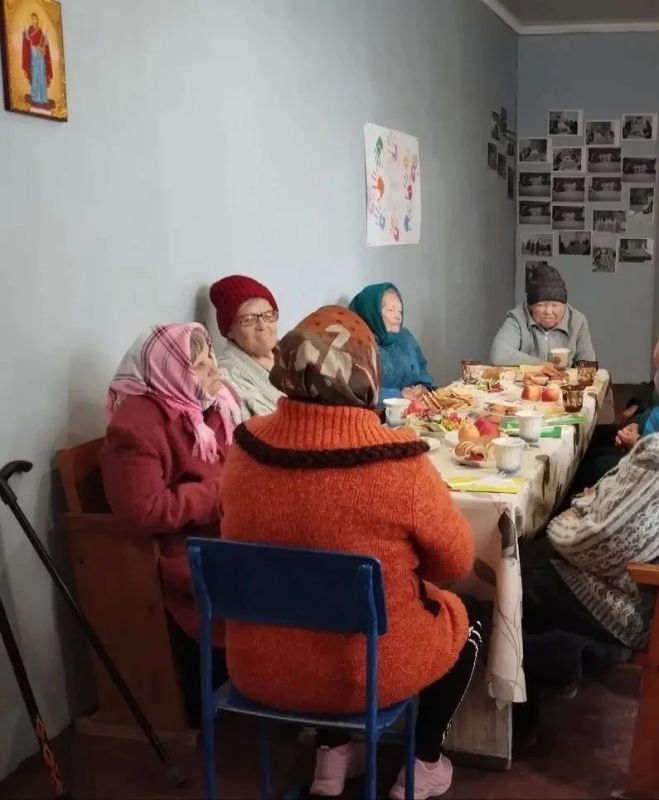 В Благодатненском клубе прошёл вечер отдыха для пожилых людей В Благодатненском клубе прошёл вечер отдыха для пожилых людей