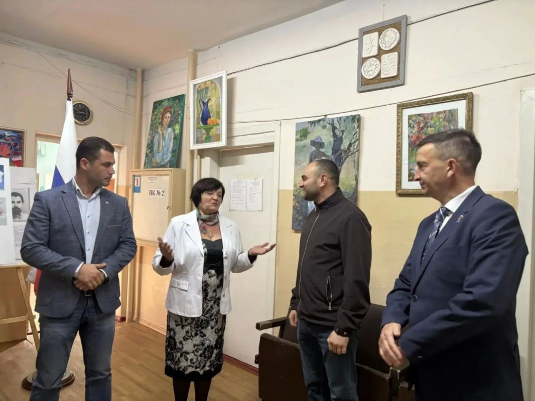 В Новокаховской детской школе искусств обсудили развитие учреждения В Новокаховской детской школе искусств обсудили развитие учреждения