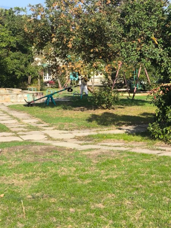 В населённых пунктах Чаплинского муниципального округа продолжаются работы по акарицидной обработке В населённых пунктах Чаплинского муниципального округа продолжаются работы по акарицидной обработке
