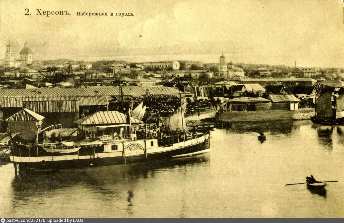 Доброе утро, Херсонщина!. Упали каштаны коричневой галькой