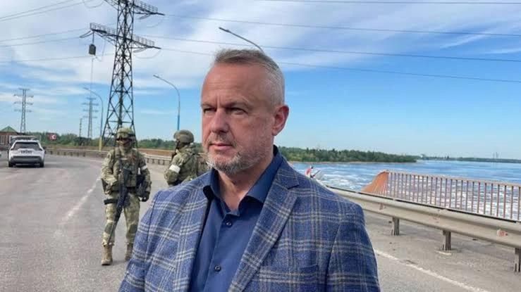 "До последнего оставался рядом с новокаховчанами": Владимир Сальдо почтил память Владимира Леонтьева "До последнего оставался рядом с новокаховчанами": Владимир Сальдо почтил память Владимира Леонтьева