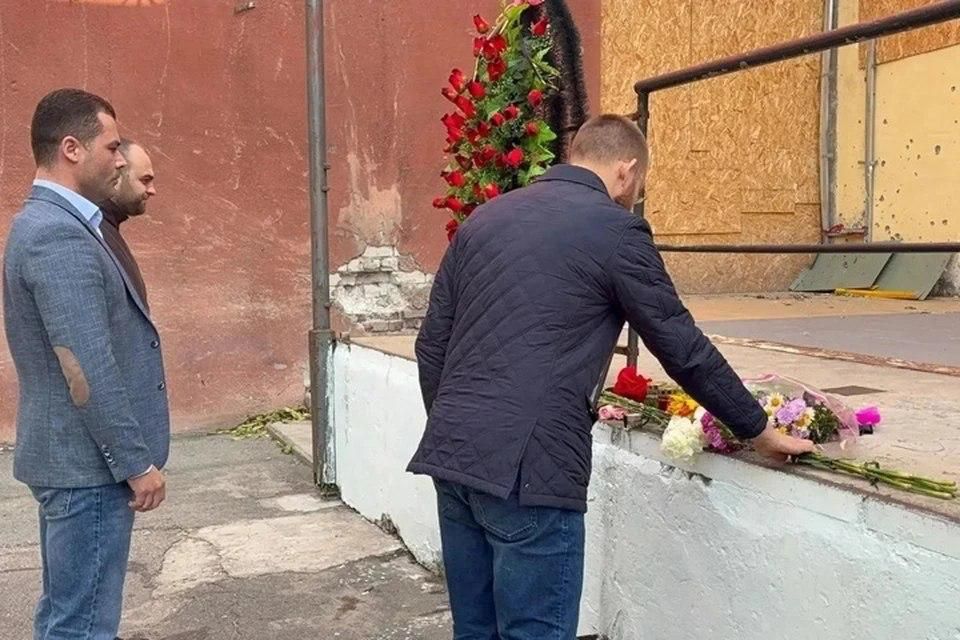 В Новой Каховке почтили память погибшего год назад Владимира Леонтьева