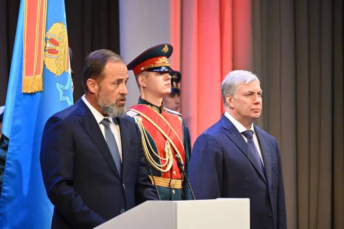 Рамиль Замалетдинов: По приглашению губернатора Алексея Русских, на своей малой родине, в Ульяновской области, принял участие в торжественной церемонии инаугурации губернатора Рамиль Замалетдинов: По приглашению губернатора Алексея Русских, на своей малой родине, в Ульяновской области, принял участие в торжественной церемонии инаугурации губернатора