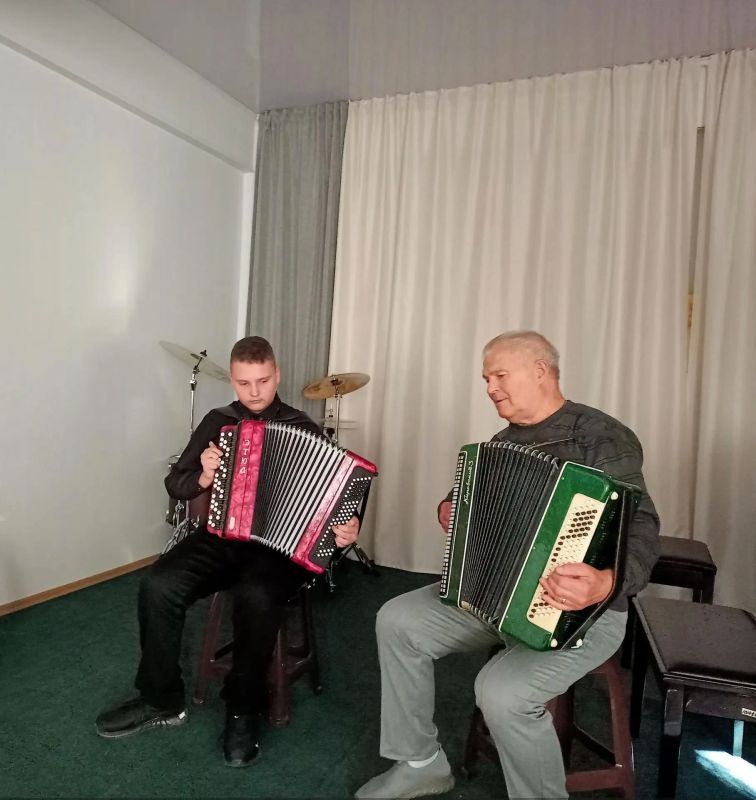 Международный день музыки в Скадовской школе искусств Международный день музыки в Скадовской школе искусств
