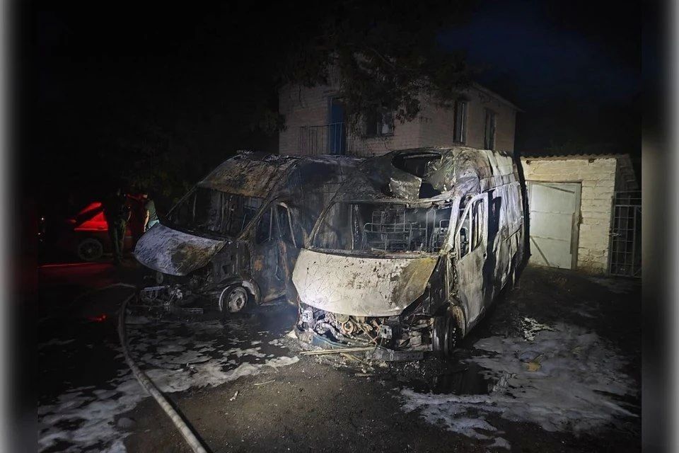 Дрон ВСу в Каховке атаковал автомобиль скорой помощи