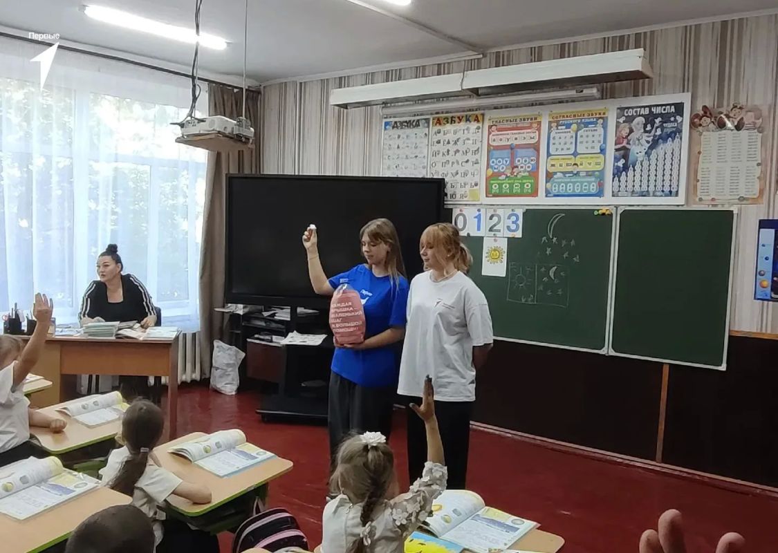 Добро Первых. Для того чтобы совершать добрые поступки, многого не надо: достаточно лишь доброго и чуткого сердца и большого желания сделать этот мир лучше Добро Первых. Для того чтобы совершать добрые поступки, многого не надо: достаточно лишь доброго и чуткого сердца и большого желания сделать этот мир лучше