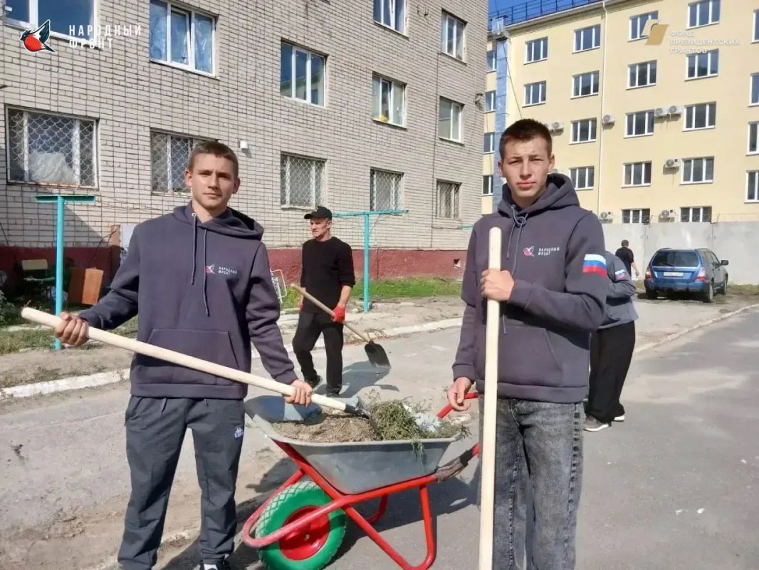 Подарок для Лидера Народного фронта — это добрые дела для своей страны! Подарок для Лидера Народного фронта — это добрые дела для своей страны!