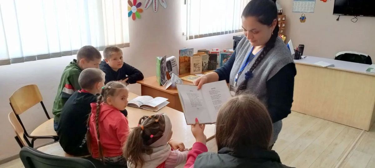 В Дудчинской библиотеки прошёл Есенинский праздник поэзии В Дудчинской библиотеки прошёл Есенинский праздник поэзии