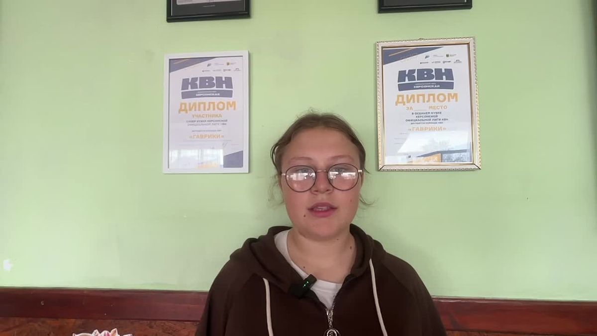 Поздравления с Днём рождения Владимира Владимировича от активистов «Движения Первых» Гавриловской школы!