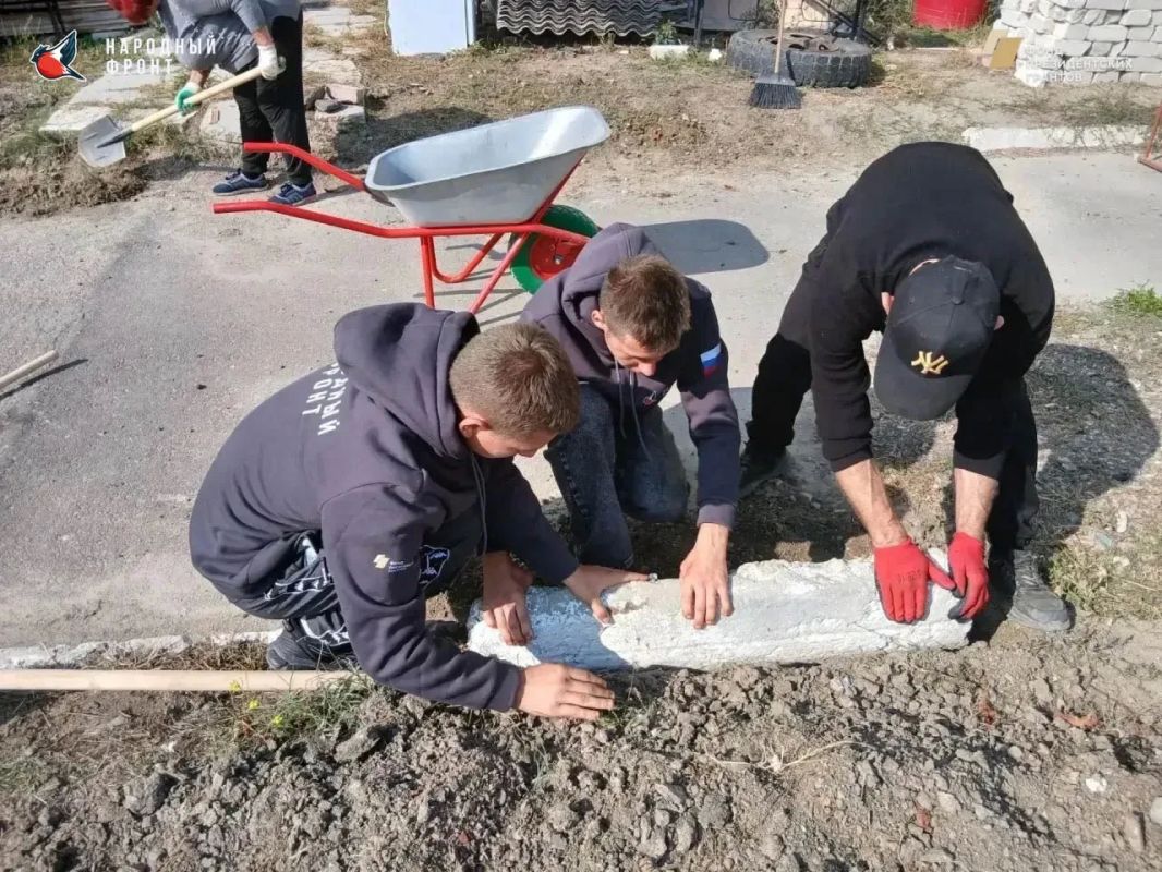Подарок для Лидера Народного фронта — это добрые дела для своей страны! Подарок для Лидера Народного фронта — это добрые дела для своей страны!
