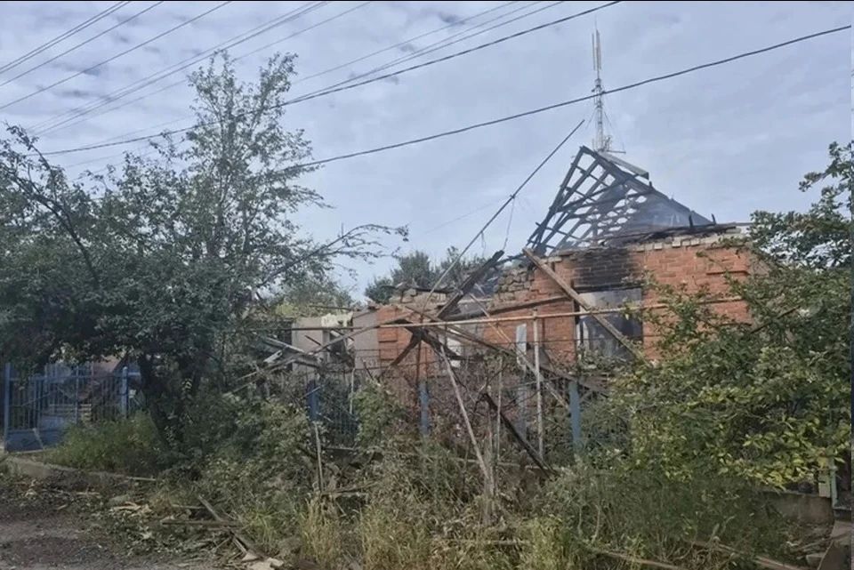 В Таврийске из-за атаки дрона ВСУ ранен мирный житель и повреждены три дома