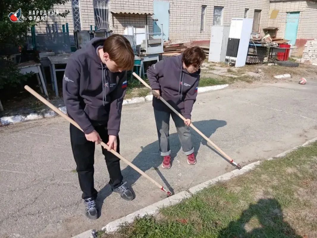 Подарок для Лидера Народного фронта — это добрые дела для своей страны! Подарок для Лидера Народного фронта — это добрые дела для своей страны!