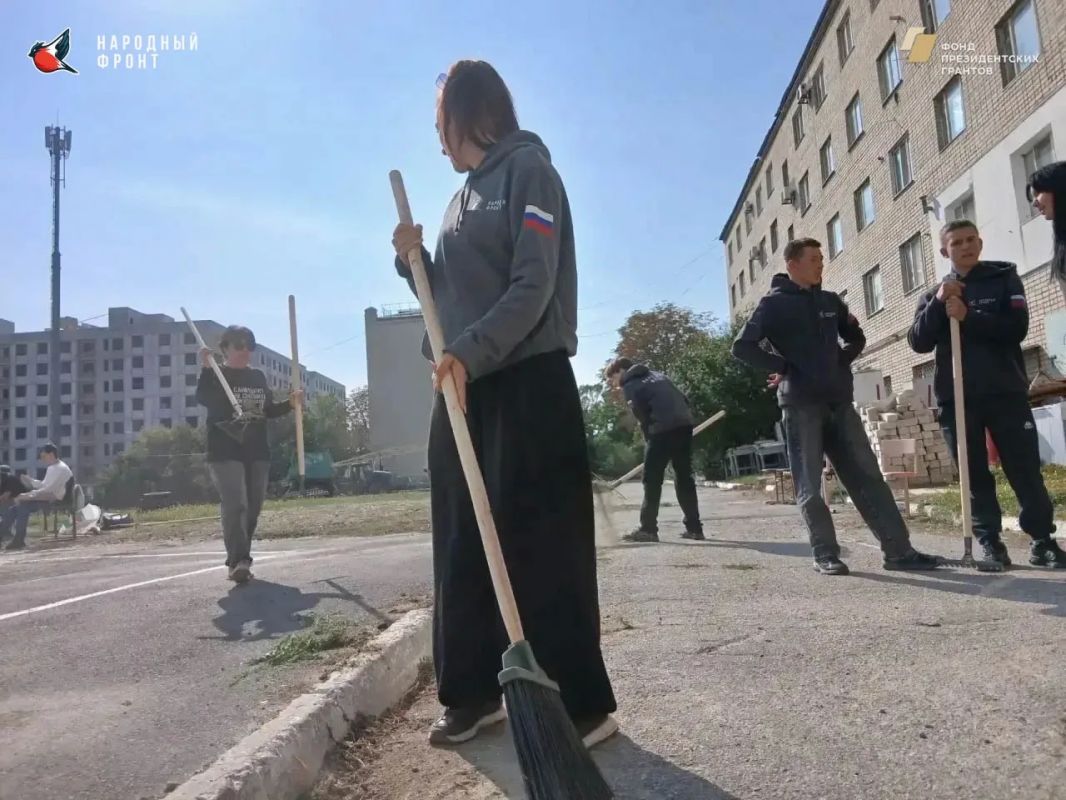 Подарок для Лидера Народного фронта — это добрые дела для своей страны! Подарок для Лидера Народного фронта — это добрые дела для своей страны!