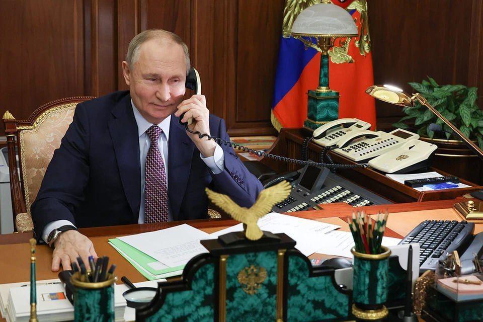 Верховный сегодня принимает поздравления с Днем рождения