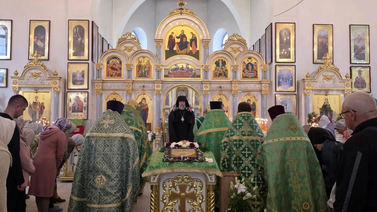 Престольный праздник в Свято-Сергиевском храме Скадовска Престольный праздник в Свято-Сергиевском храме Скадовска