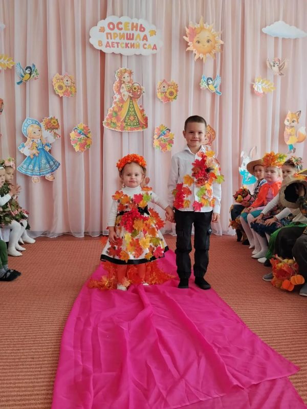 Показ мод «Осенняя фантазия» в детском саду села Владимировка Показ мод «Осенняя фантазия» в детском саду села Владимировка