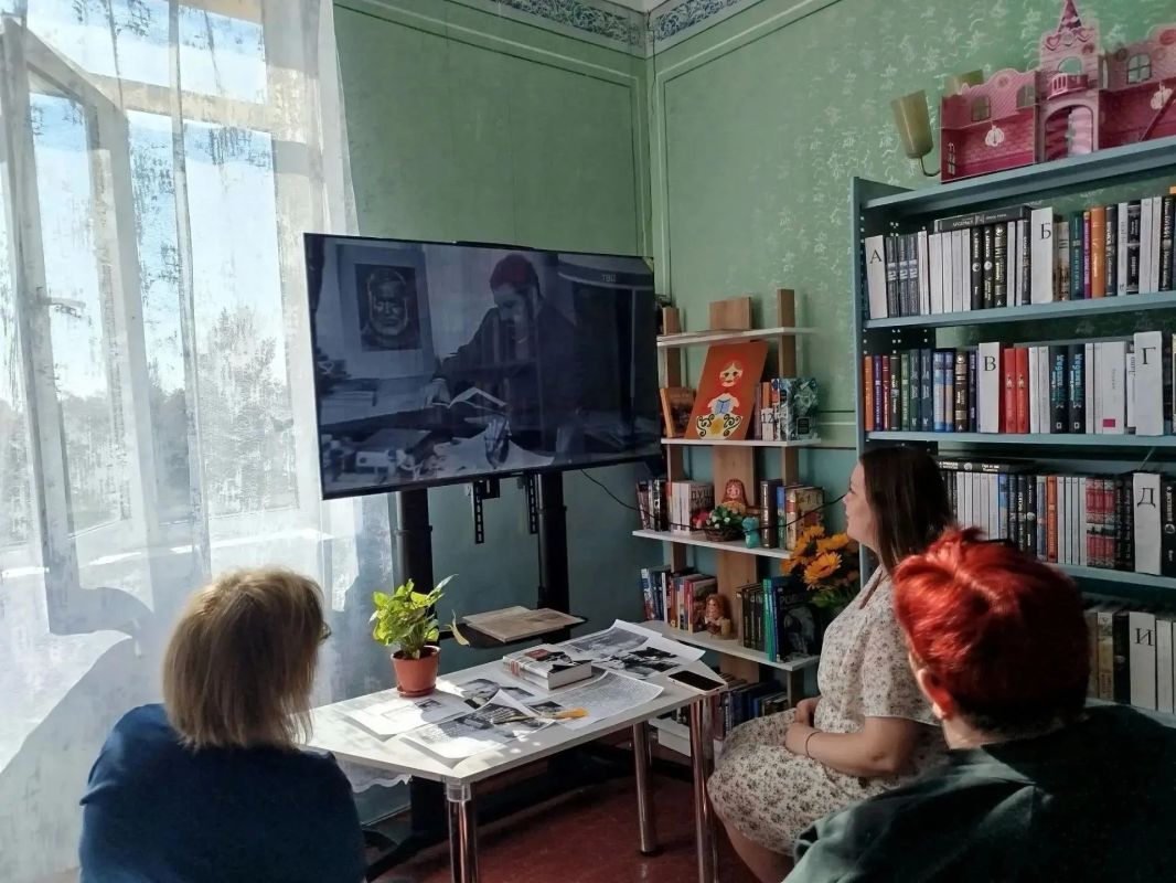 95 лет со дня рождения Юлиана Семёнова: встречи в библиотеках 95 лет со дня рождения Юлиана Семёнова: встречи в библиотеках