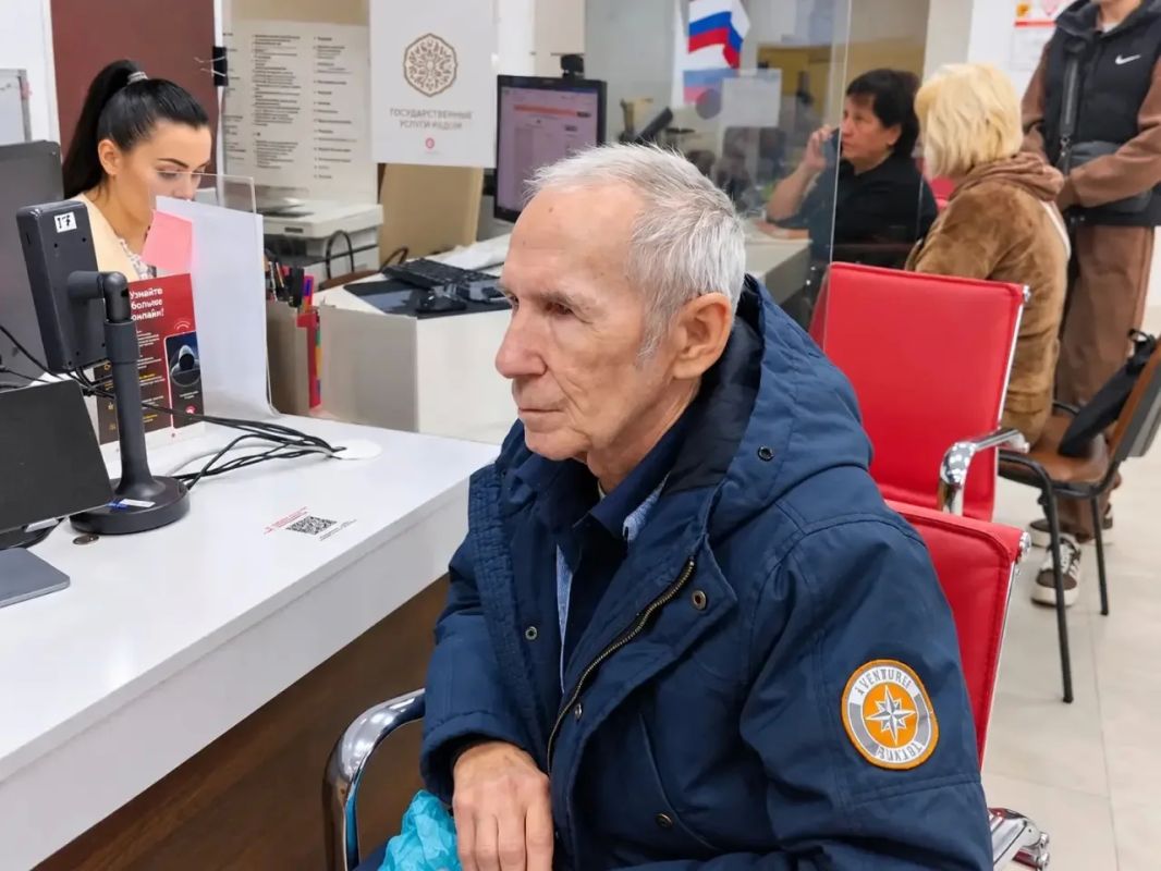 Сергей Георгиев: Продолжаем системную работу с эвакуироваными жителями Херсонской области Сергей Георгиев: Продолжаем системную работу с эвакуироваными жителями Херсонской области