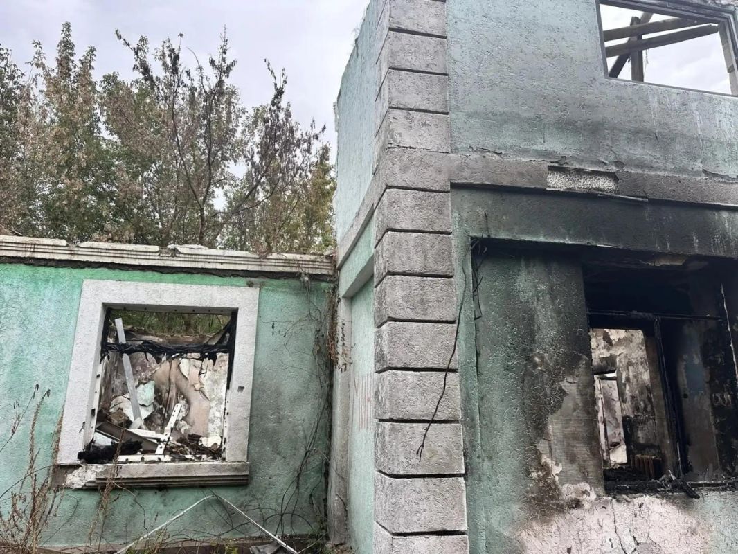 Административное здание Гладковского лесничества в было разрушено в результате ночной атаки беспилотника ВСУ Административное здание Гладковского лесничества в было разрушено в результате ночной атаки беспилотника ВСУ