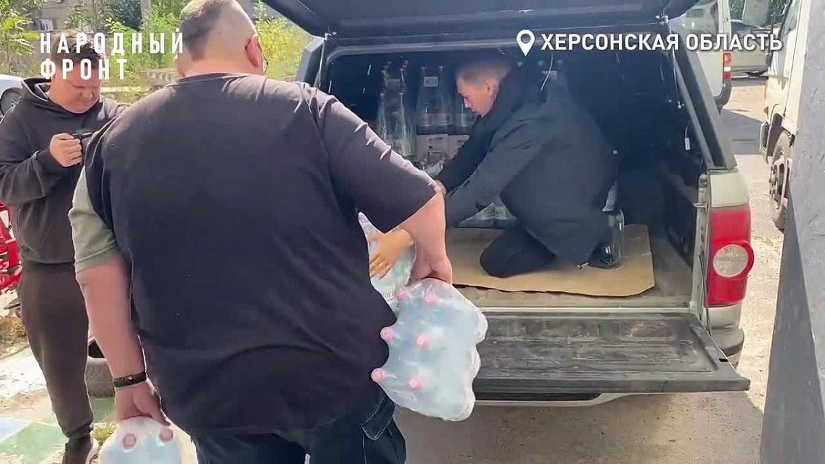 Народный фронт помог многодетной семье из Херсонской области