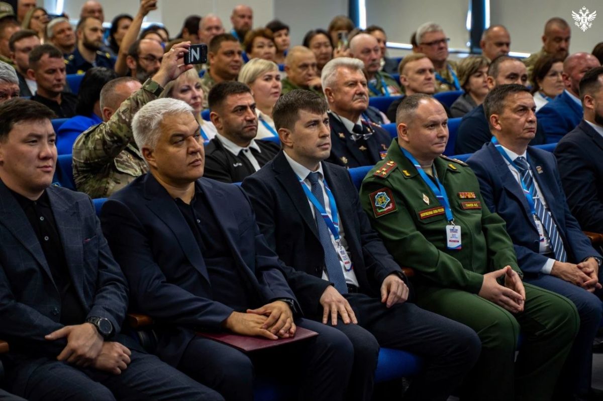 Павел Шувалкин принял участие в межрегиональной конференции «СВОи приходят на помощь»