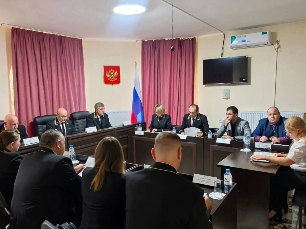 В Херсонском областном суде состоялось очередное заседание Совета судей Херсонской области В Херсонском областном суде состоялось очередное заседание Совета судей Херсонской области